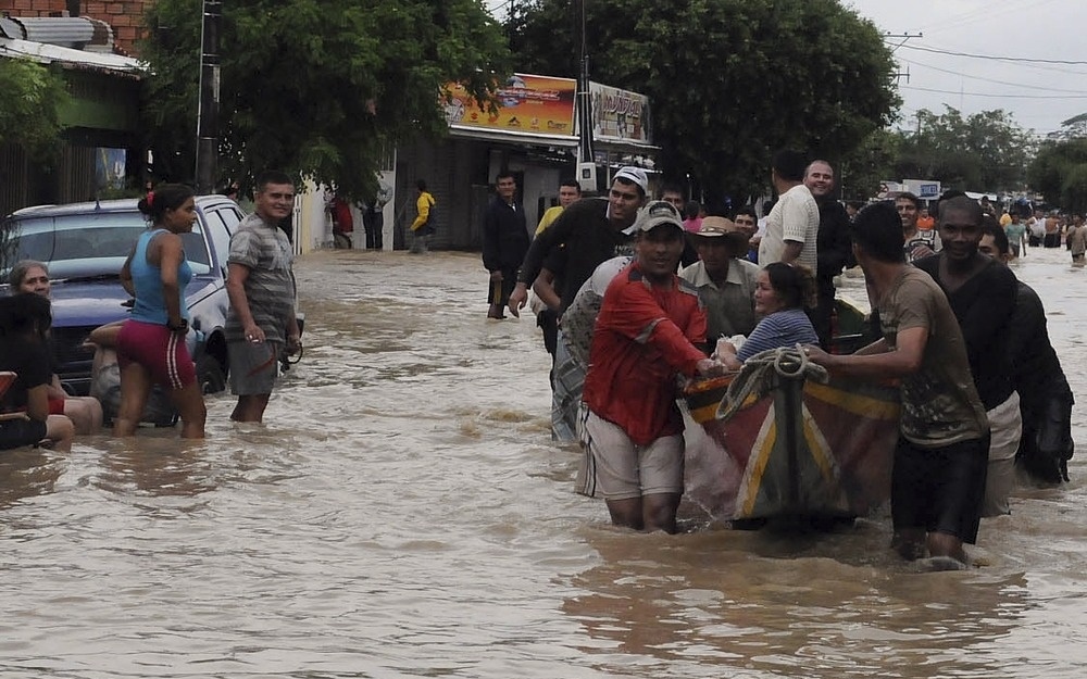 Tình trạng mưa lũ nghiêm trọng nhất ở Colombia trong 40 năm 